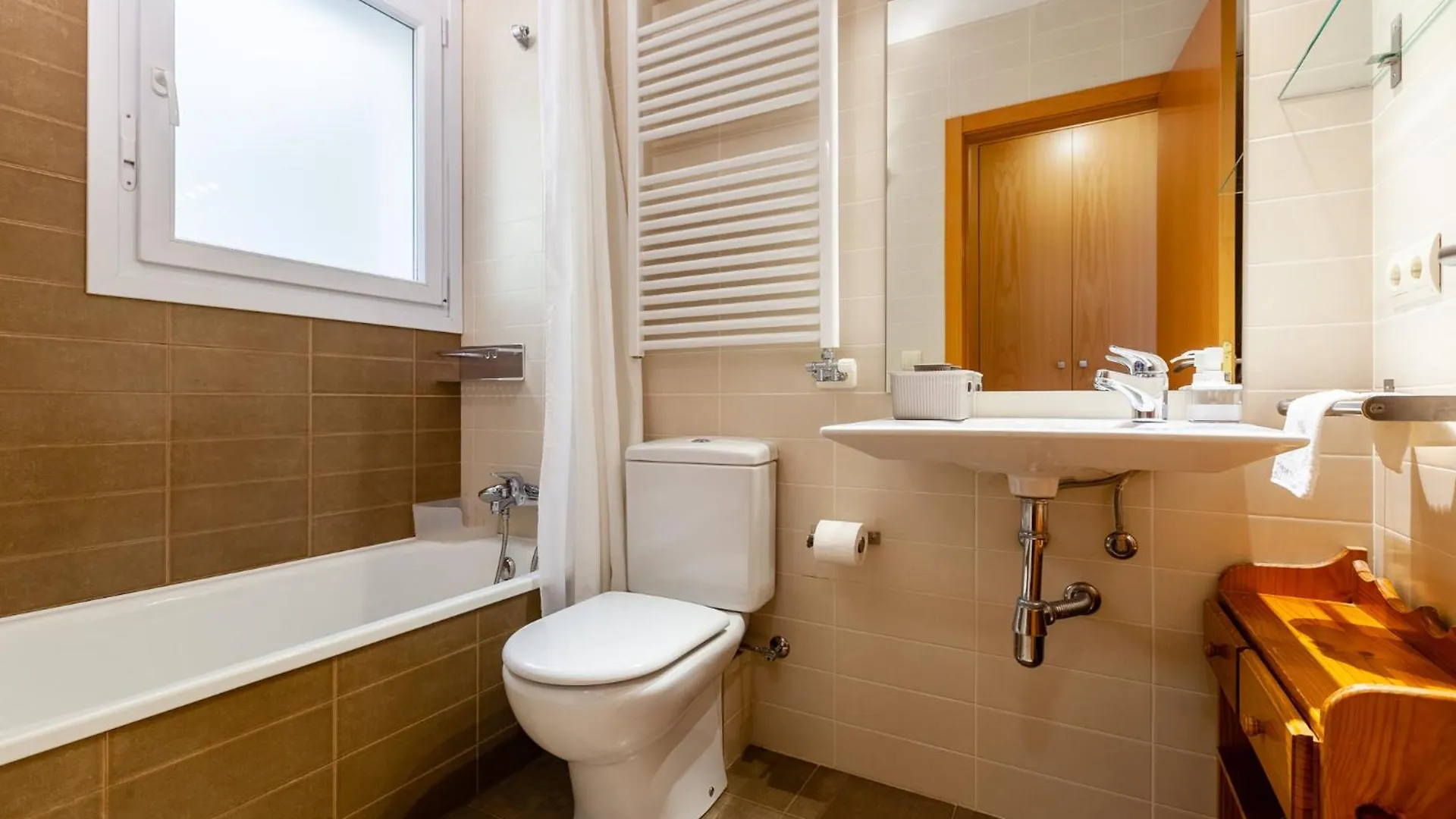 Appartement Atico Duplex Centrico Con Vistas - 2 Noches Minimo à Puigcerdà